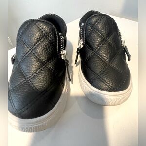 Cute leather quilted black Steve Madden slip ons -8C